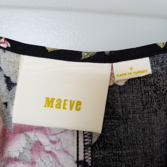 Maeve Floral Print Cropped Tank Top - Picture 4 of 6